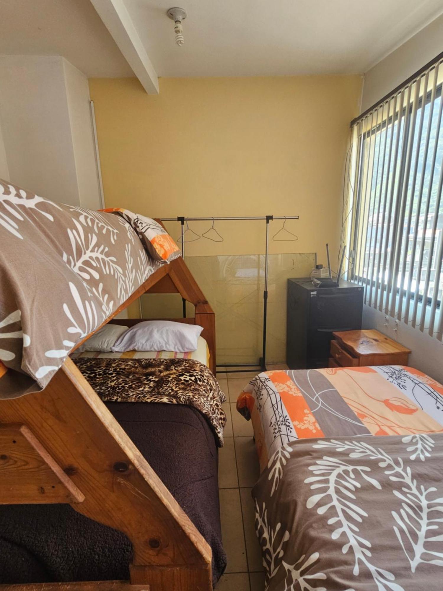 Mayra'S Apartments And Spanish School バーニョス エクステリア 写真