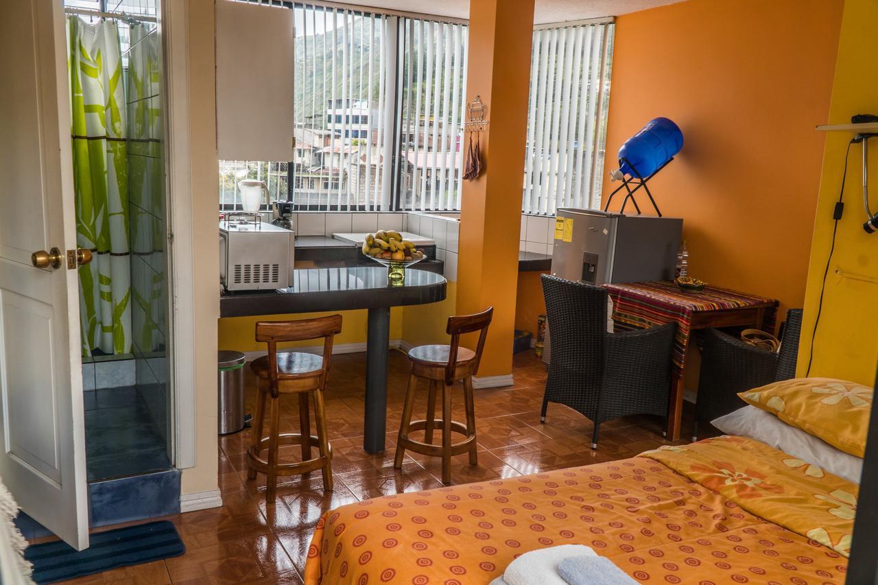 Mayra'S Apartments And Spanish School バーニョス エクステリア 写真