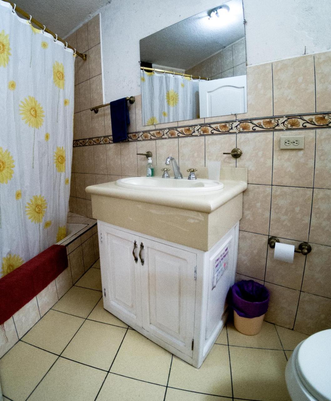 Mayra'S Apartments And Spanish School バーニョス エクステリア 写真