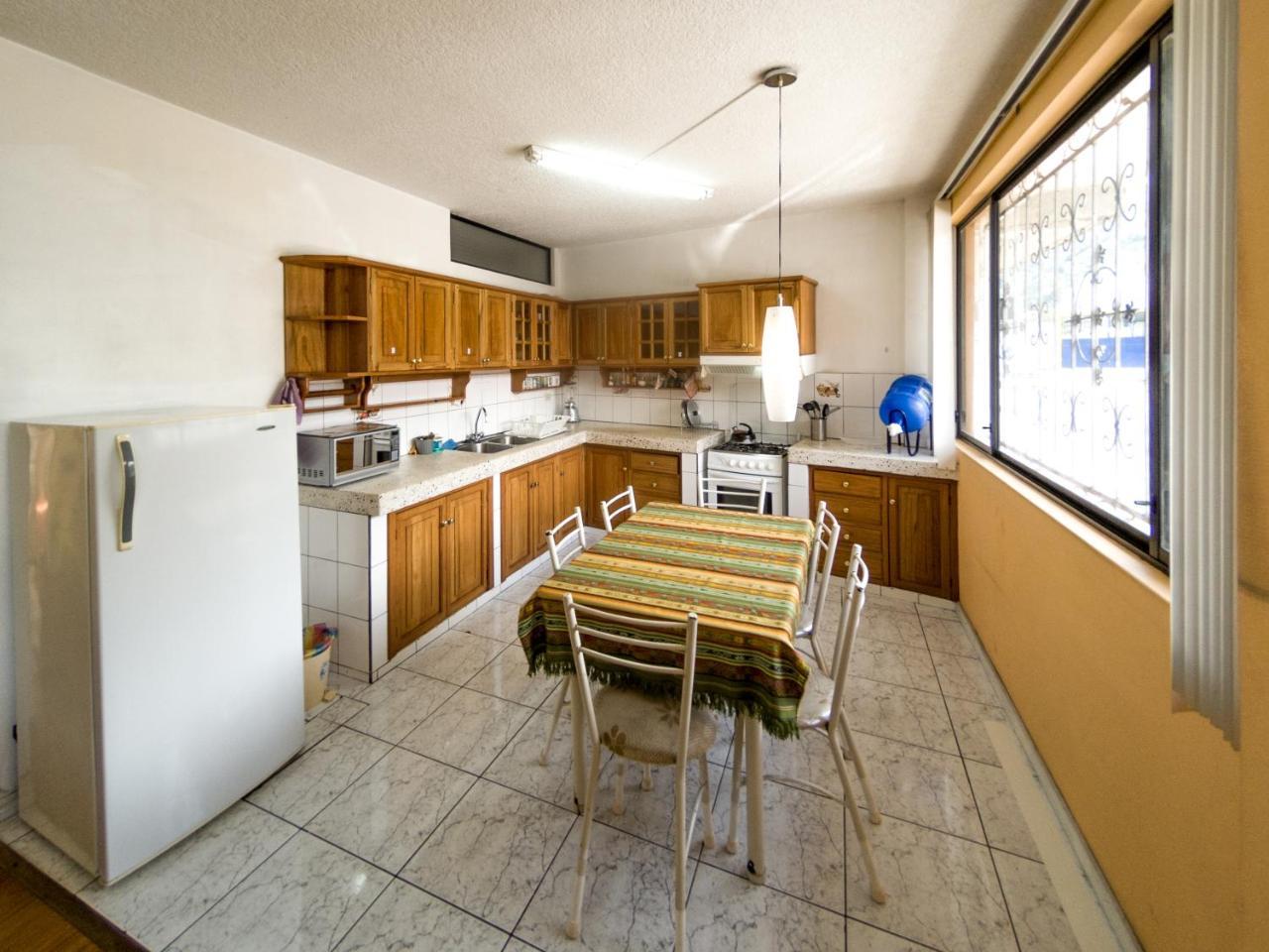 Mayra'S Apartments And Spanish School バーニョス エクステリア 写真